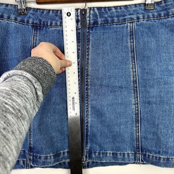 Altard State y2k inspired mini jean skirt size large - Picture 3 of 8